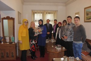 e8dcebfd55c9d5d7bbfc0a0f8263a6f3_XL